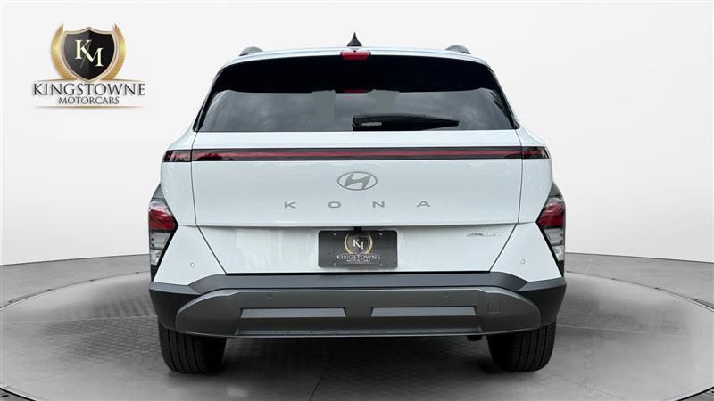 Used 2024 Hyundai Kona Limited AWD/4WD image 4