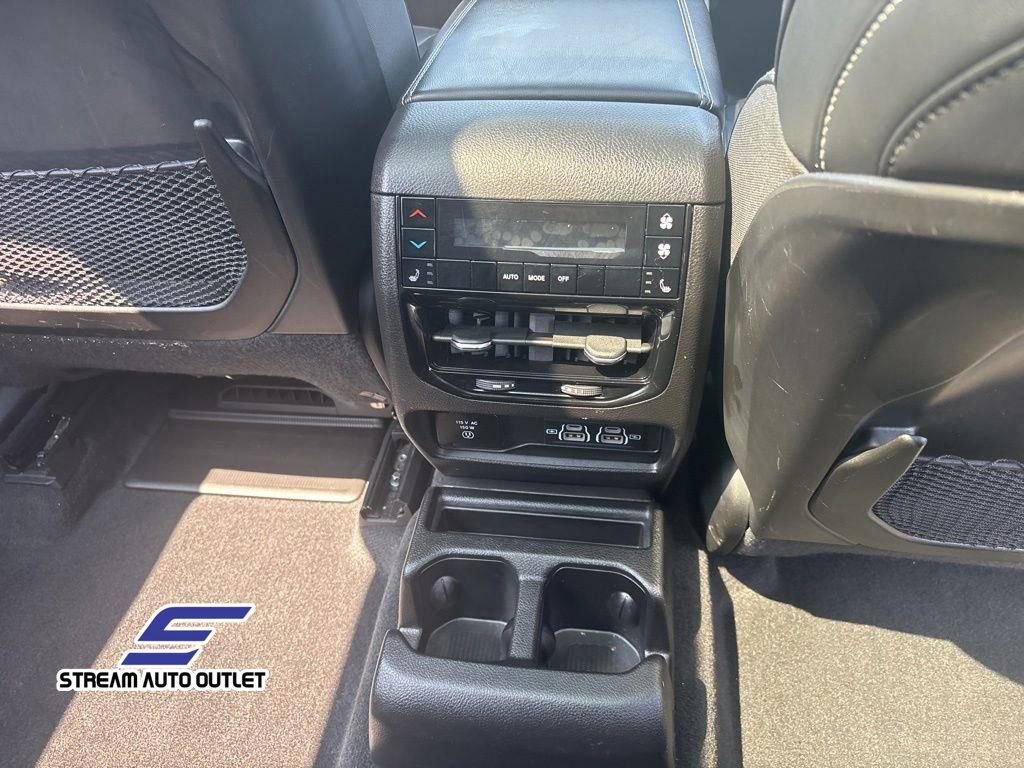 Used 2021 Jeep Grand Cherokee L Limited image 16