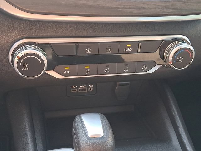 Used 2025 Nissan Altima 2.5 SV AWD/4WD image 15