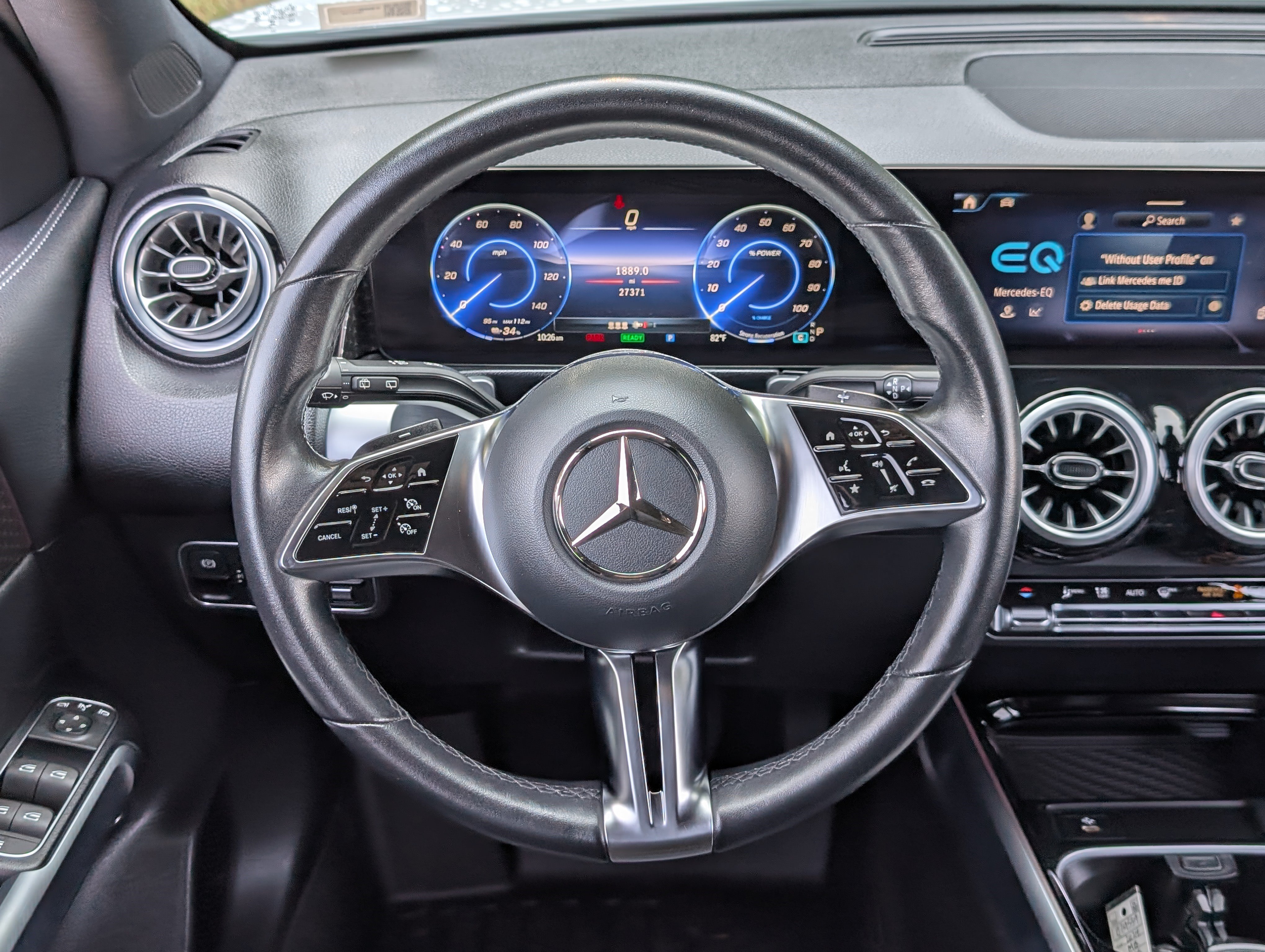 Used 2024 Mercedes-Benz EQB 250+ image 23