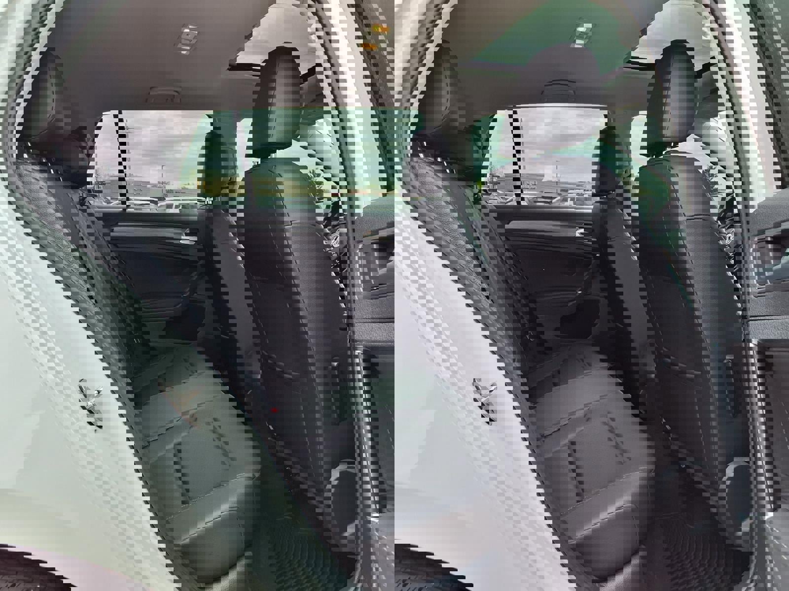 Used 2020 Volkswagen Golf 4-Door image 27