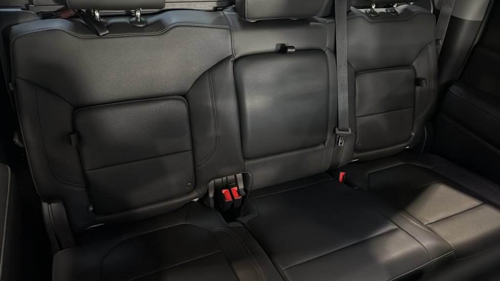 Used 2021 Chevrolet Silverado 3500 LTZ w/ LTZ Convenience Package AWD/4WD image 11
