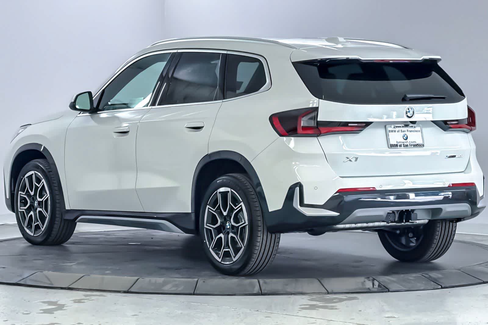 New 2026 BMW X1 xDrive28i w/ Convenience Package AWD/4WD image 6