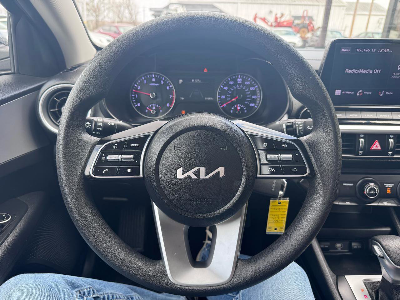 Used 2023 Kia Forte LX image 16