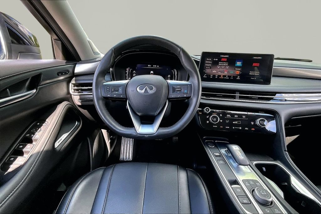 Used 2023 INFINITI QX60 Luxe w/ Performance Audio Package AWD/4WD image 10
