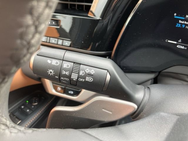 Used 2025 Lexus RX 350 Premium w/ Accessory Package image 18