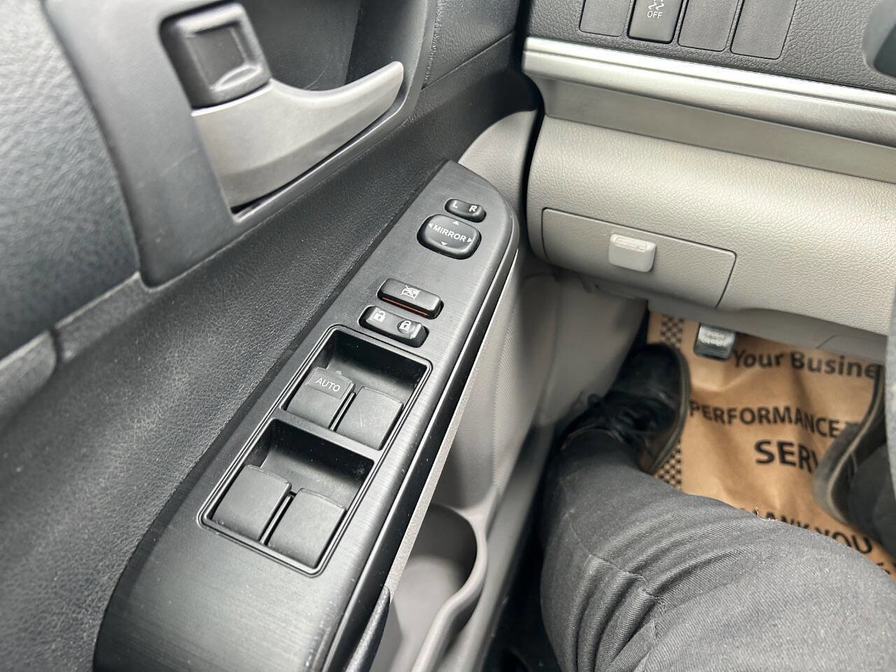 Used 2012 Toyota Camry LE image 19