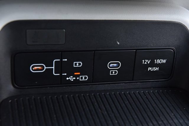 Used 2024 Hyundai Kona SEL FWD image 15