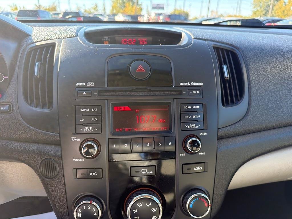 Used 2012 Kia Forte EX FWD image 15