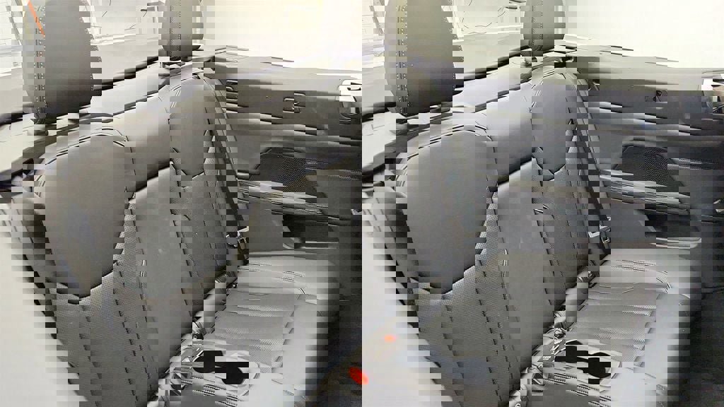 Used 2025 BMW 430i 430i Convertible w/ Premium Pk image 24