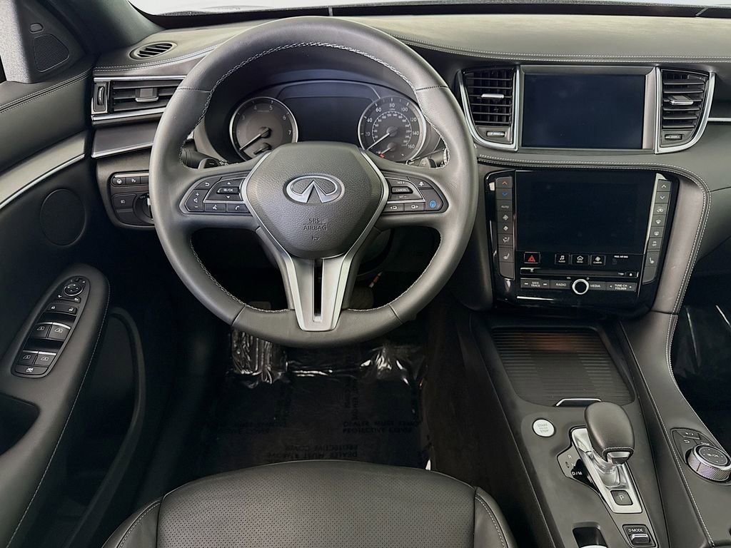 Used 2023 INFINITI QX55 Luxe w/ Cargo Package AWD/4WD image 22