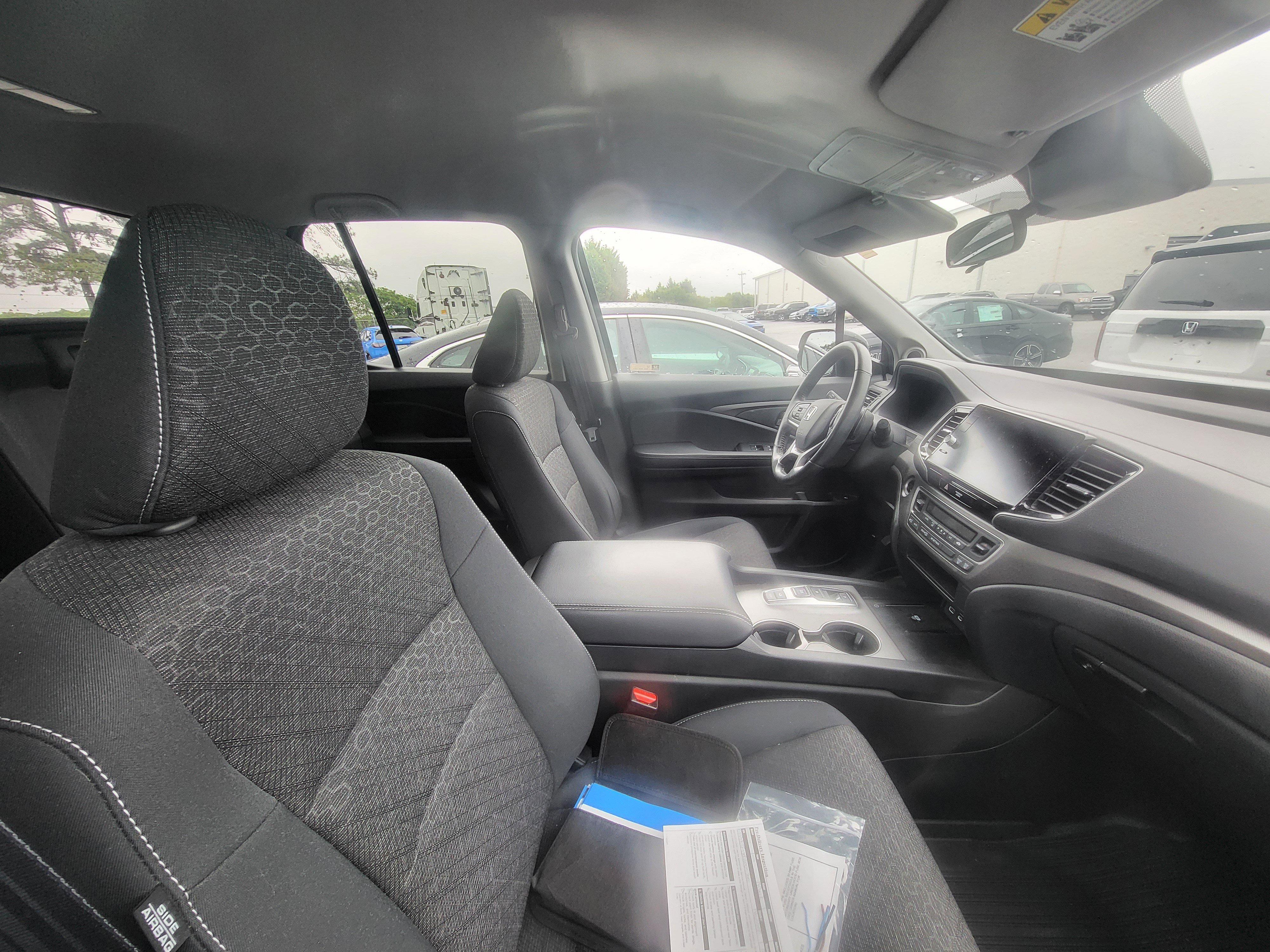 Used 2024 Honda Ridgeline Sport image 8
