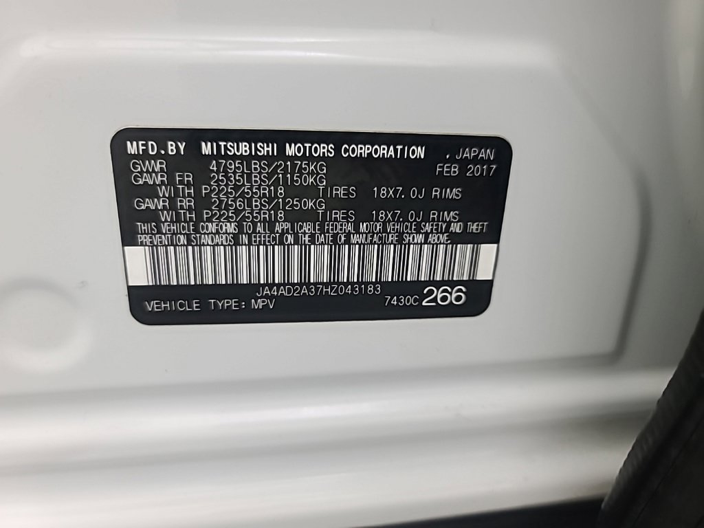 Used 2017 Mitsubishi Outlander ES FWD image 36