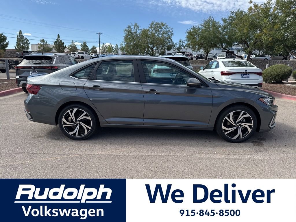 New 2025 Volkswagen Jetta SEL image 6
