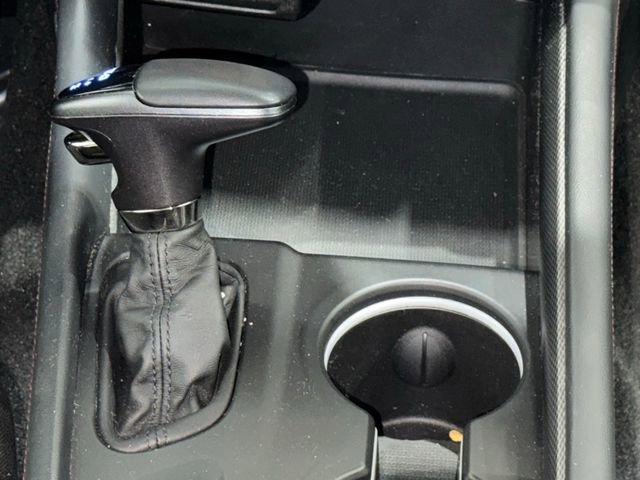 Used 2024 Dodge Durango GT image 32