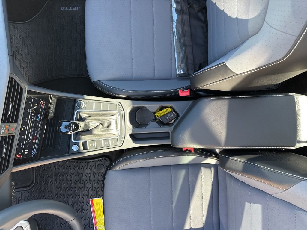 New 2026 Volkswagen Jetta SE image 28