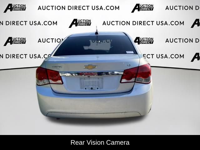 Used 2015 Chevrolet Cruze LT w/ Technology Package FWD image 12