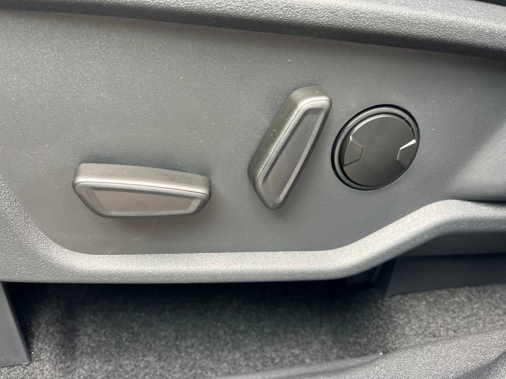 New 2025 Ford Bronco Badlands image 18