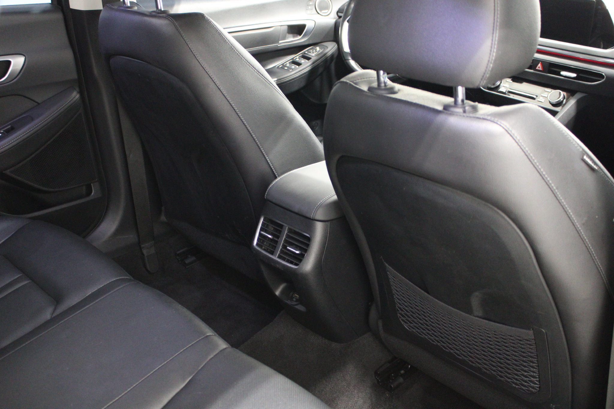 Used 2022 Hyundai Sonata Limited FWD image 21