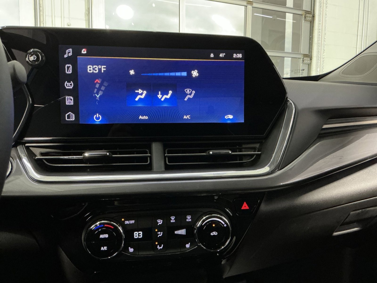 New 2026 Chevrolet Trax ACTIV w/ Driver Confidence Package image 28