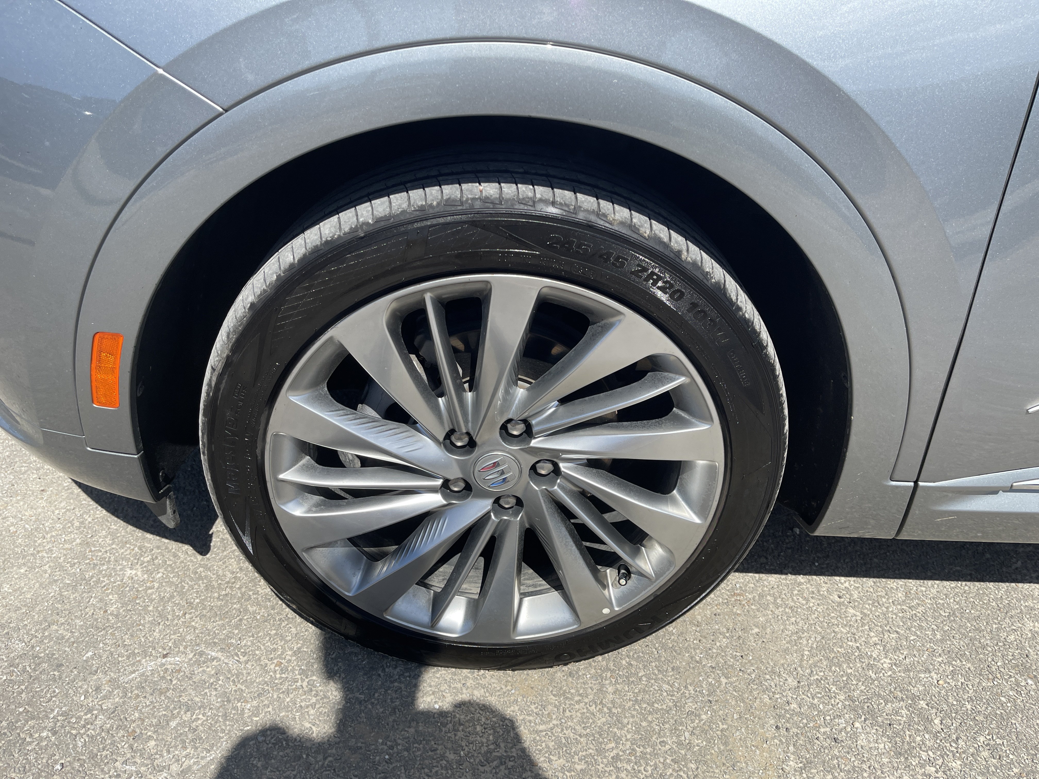 Used 2024 Buick Envision Avenir AWD/4WD image 12