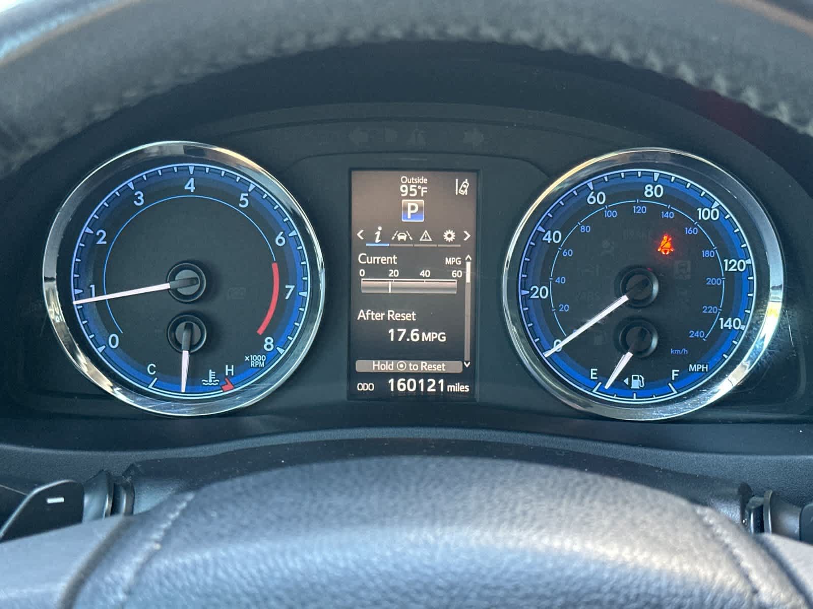 Used 2017 Toyota Corolla SE FWD image 23