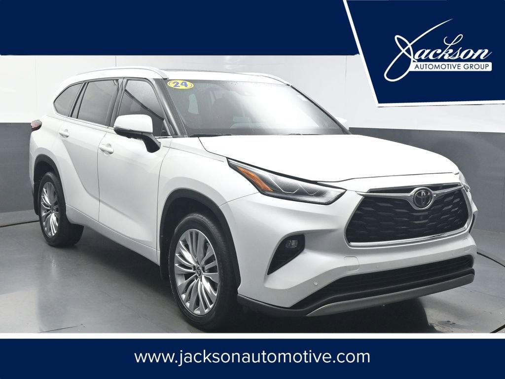 Used 2024 Toyota Highlander Platinum
