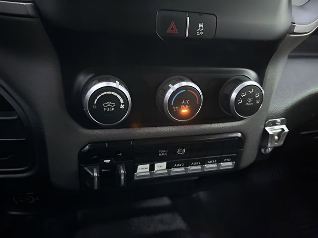 Used 2019 RAM 5500 Tradesman w/ Electrical Accessory Group AWD/4WD image 22