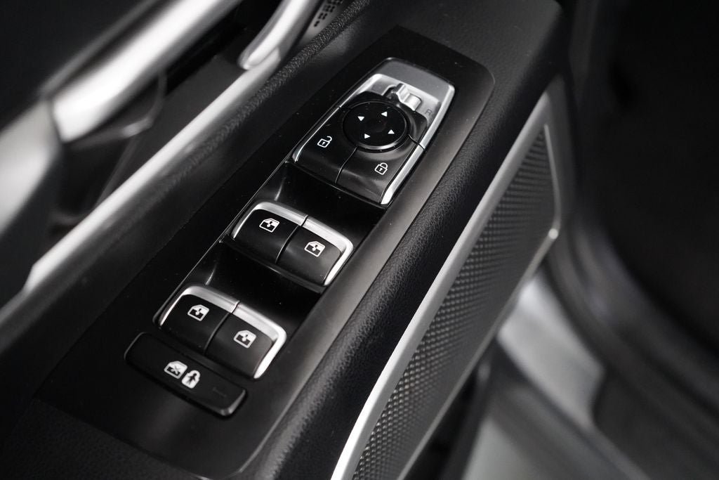 Used 2022 Kia Telluride LX AWD/4WD image 19