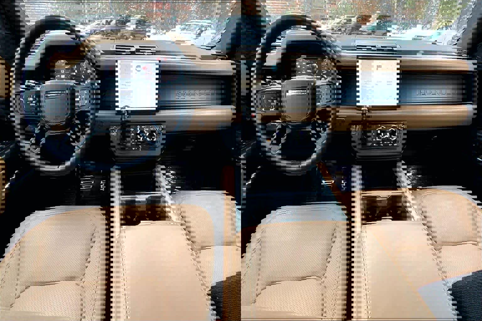 Used 2025 Land Rover Defender 130 V8 image 14