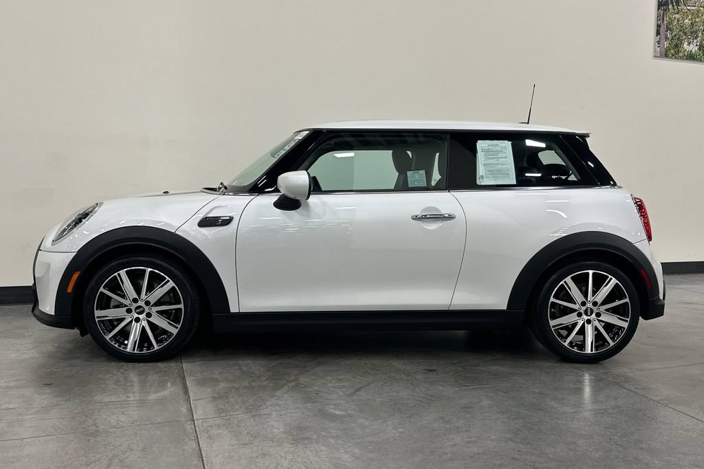 Certified 2024 MINI Cooper S w/ Signature Upholstery Package FWD image 7