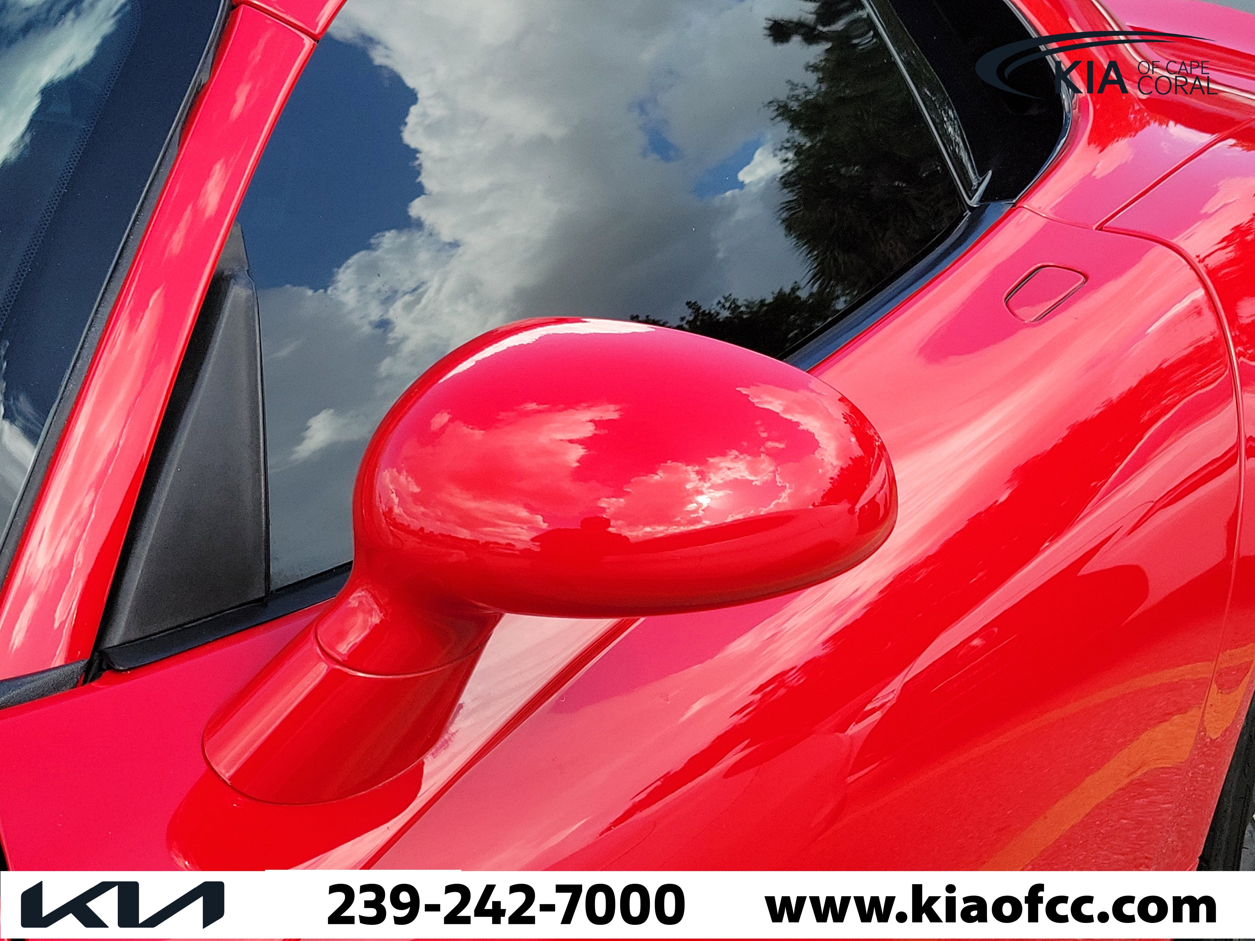 Used 2013 SRT Viper GTS w/ GTS Laguna Interior Pkg image 5