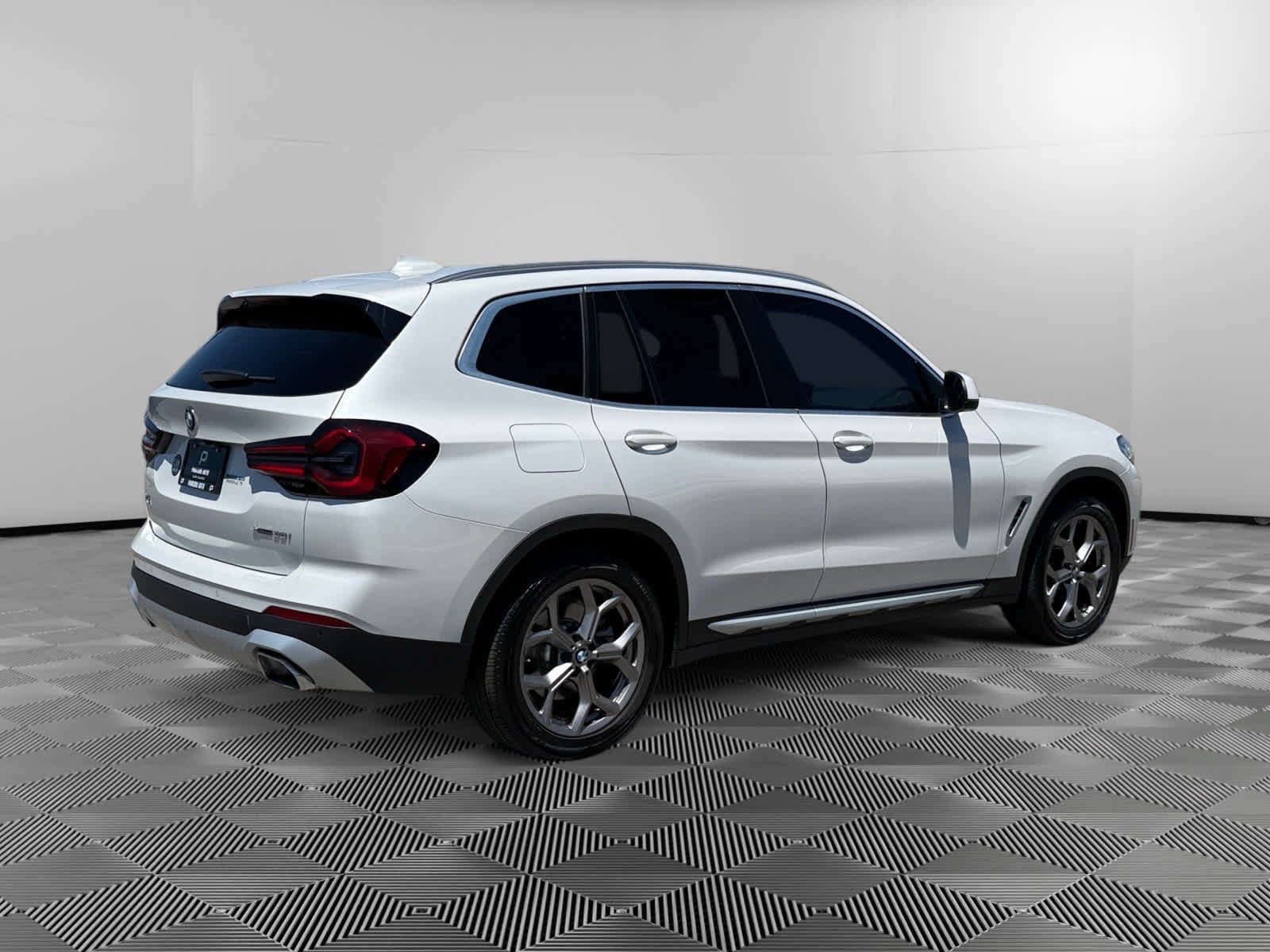 Used 2023 BMW X3 xDrive30i w/ Convenience Package w/ZPA AWD/4WD image 5