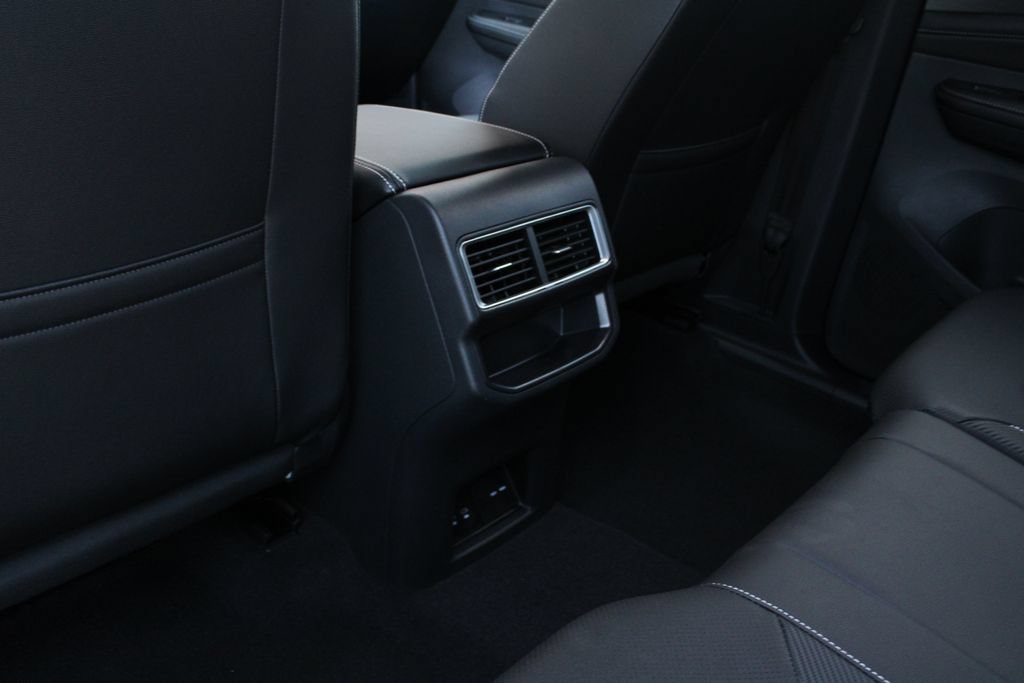 New 2026 Volkswagen Atlas Cross Sport SE AWD/4WD image 21