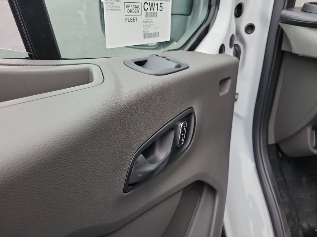 New 2025 Ford Transit 250 148 Medium Roof image 20