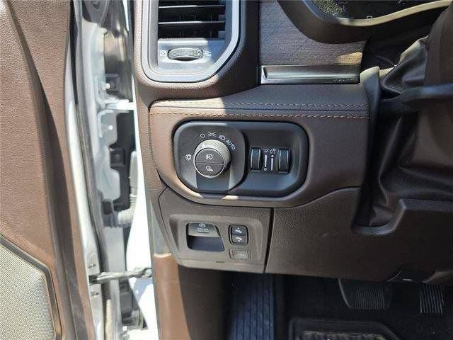Used 2025 RAM 1500 Limited w/ Bed Utility Group AWD/4WD image 38