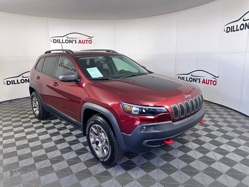 Used 2020 Jeep Cherokee Trailhawk w/ Comfort/Convenience Group AWD/4WD image 11