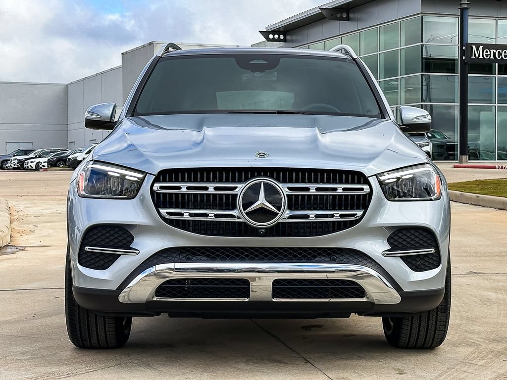 Used 2025 Mercedes-Benz GLE 350 4MATIC image 3