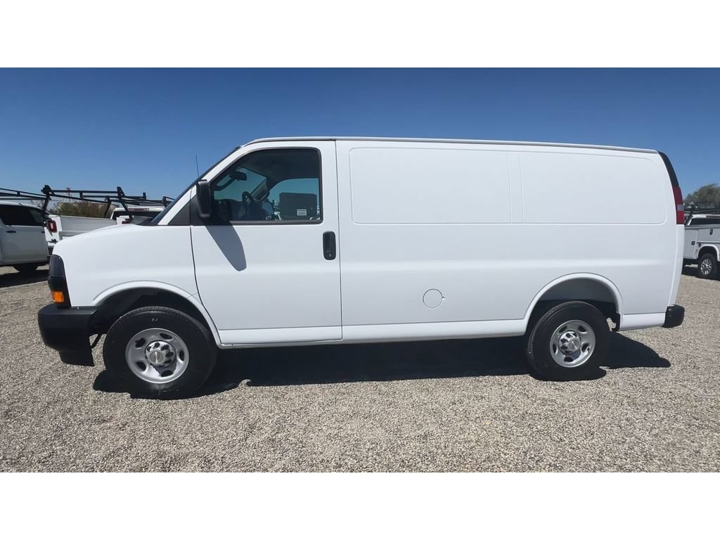New 2026 Chevrolet Express 2500 w/ Driver Convenience Package RWD image 9