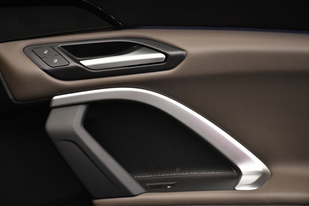 Used 2025 Audi Q5 Premium w/ Convenience Package image 49