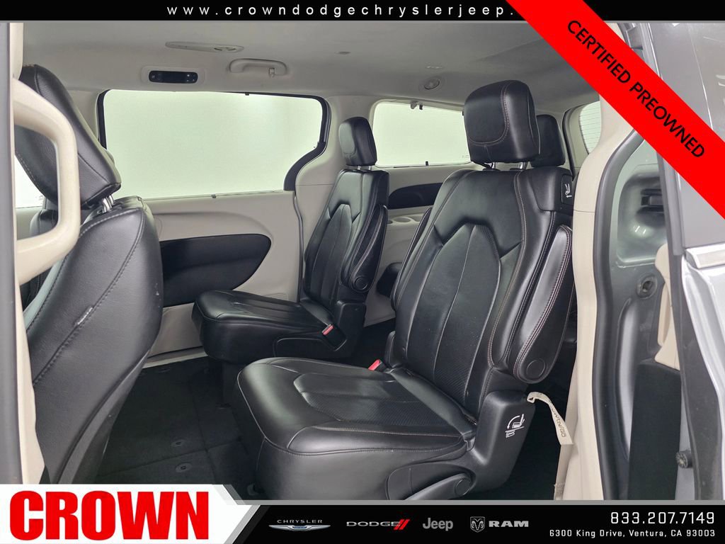 Certified 2020 Chrysler Pacifica Touring-L image 20