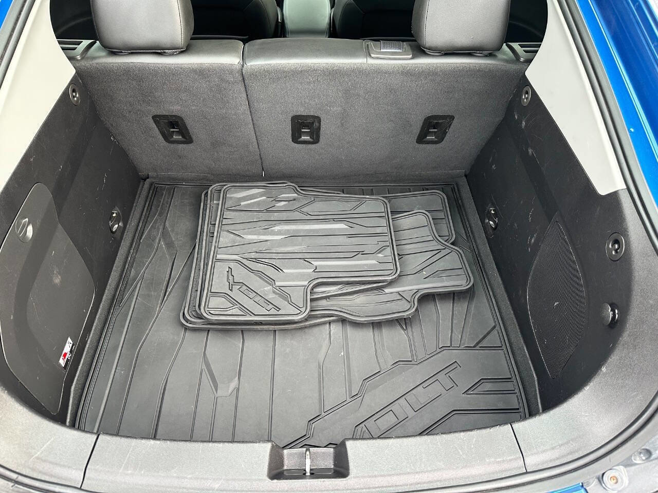 Used 2016 Chevrolet Volt Premier w/ Driver Confidence Package image 34