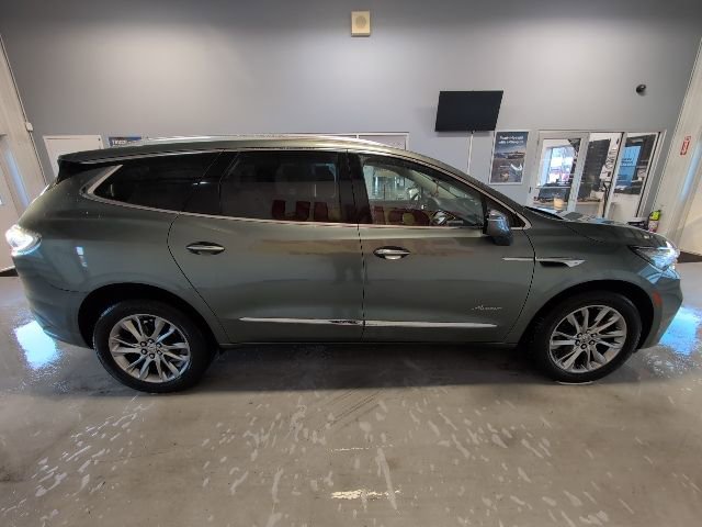 Certified 2023 Buick Enclave Avenir image 6