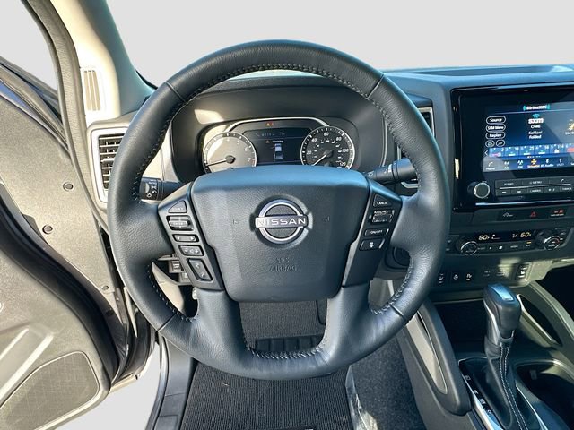 Used 2024 Nissan Frontier SV w/ SV Convenience Package image 12