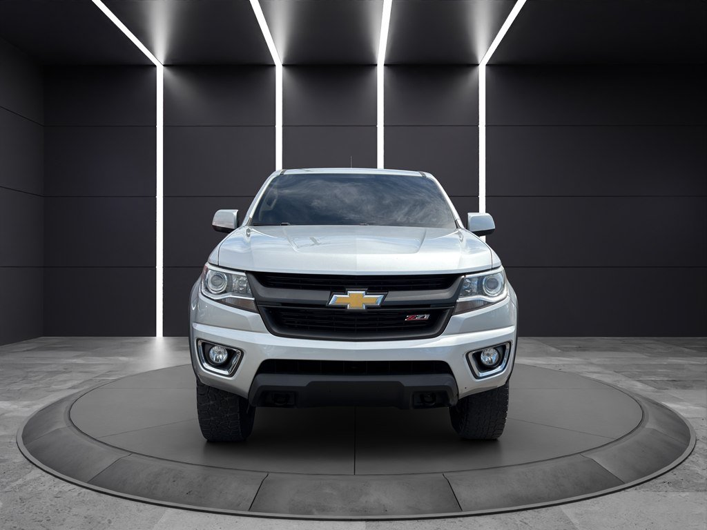 Used 2017 Chevrolet Colorado Z71 AWD/4WD image 2