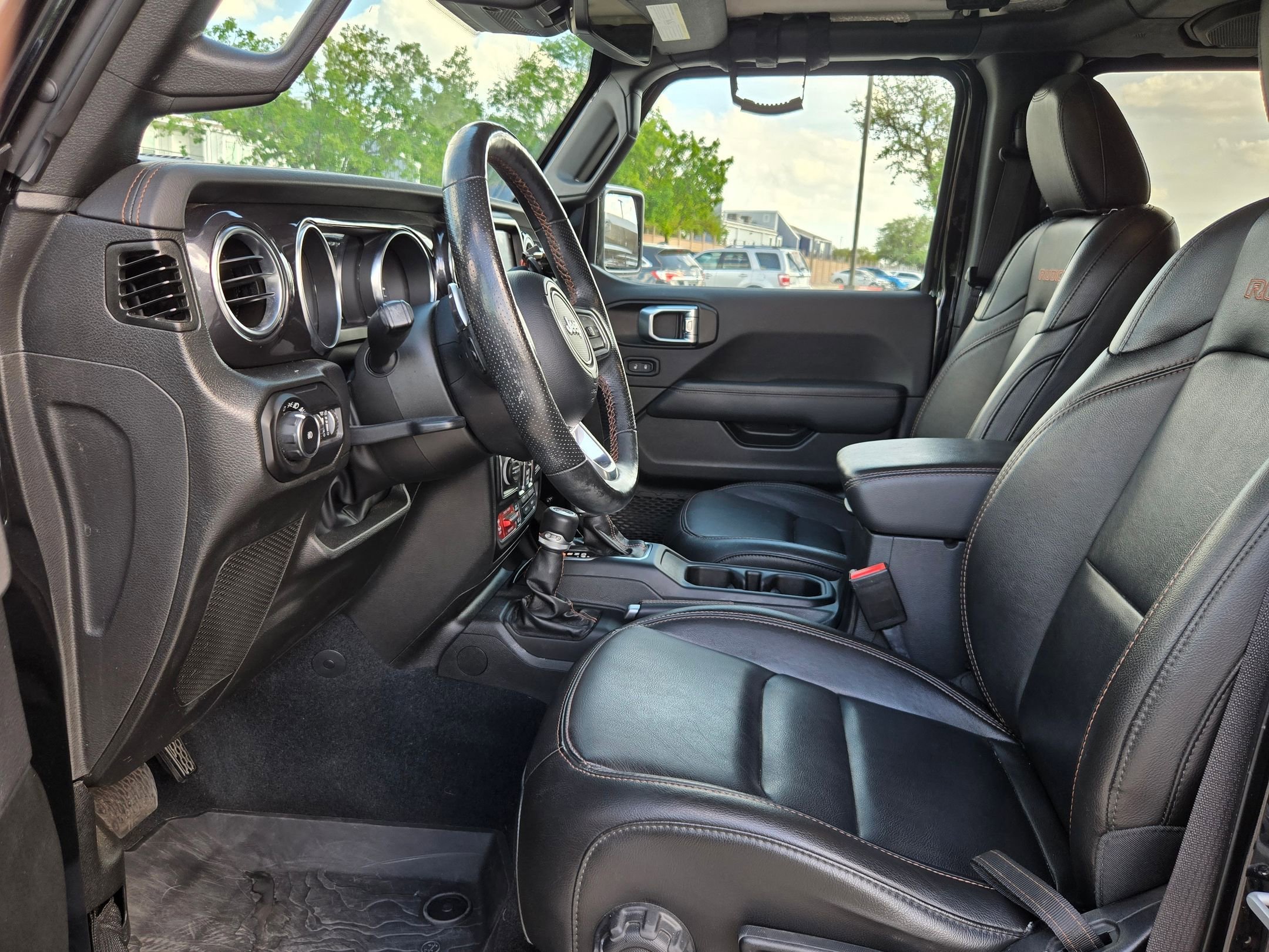 Used 2022 Jeep Wrangler Unlimited Rubicon image 9