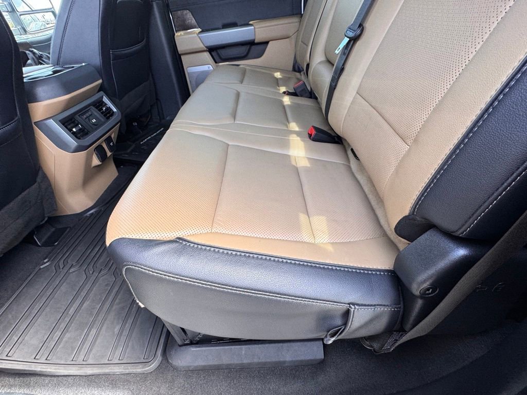 Used 2023 Ford F450 Lariat w/ Lariat Ultimate Package AWD/4WD image 30