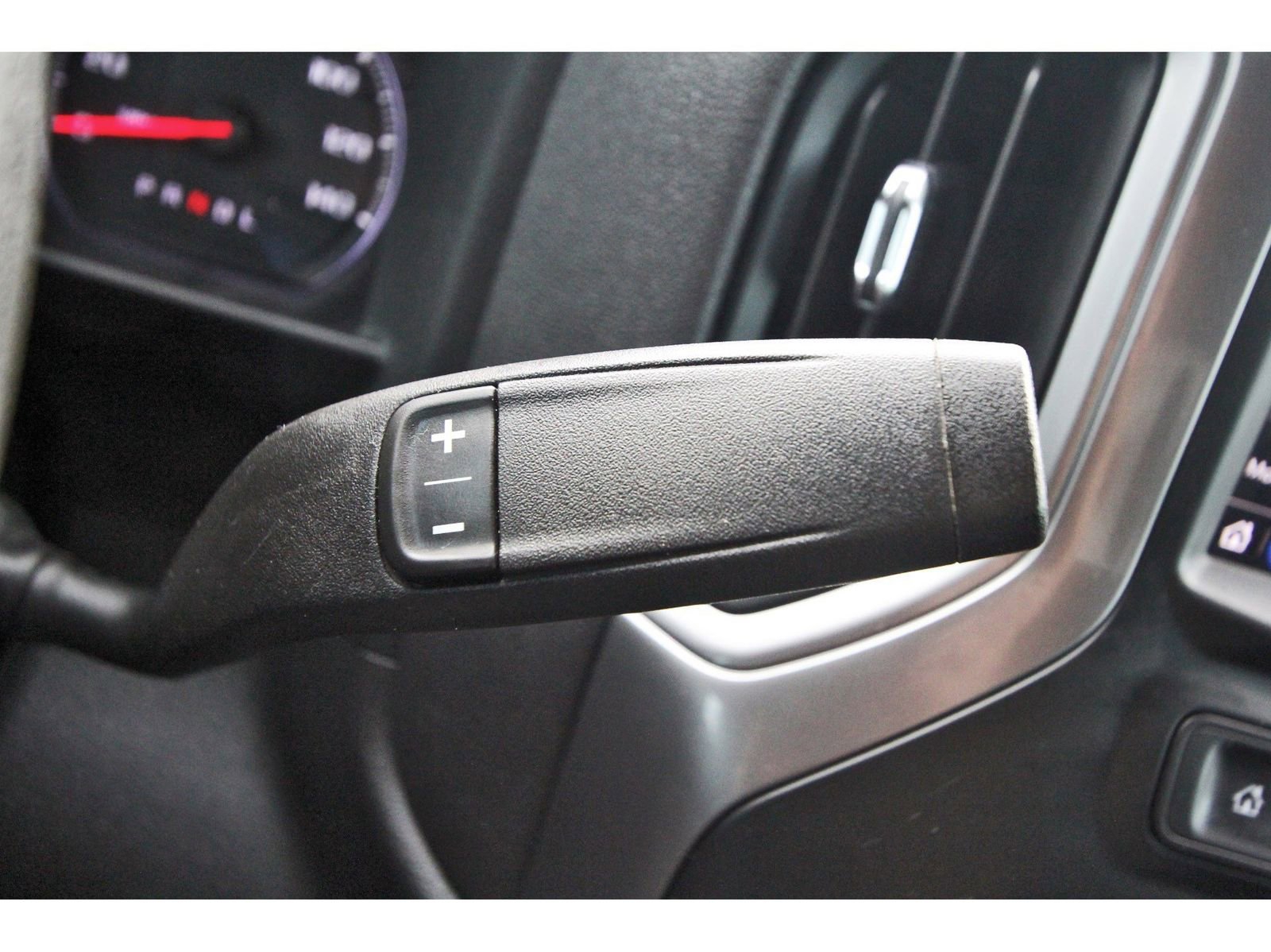 Used 2024 Chevrolet Silverado 1500 Custom image 21