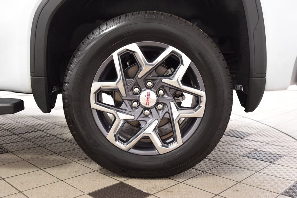 Used 2026 GMC Sierra 1500 SLT AWD/4WD image 29