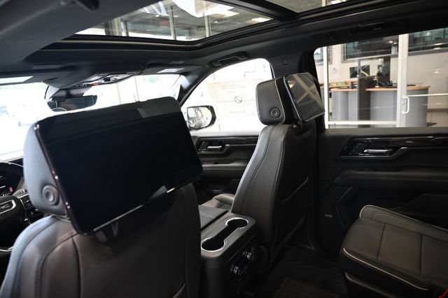 New 2026 GMC Yukon XL Elevation w/ Elevation Premium Package AWD/4WD image 20